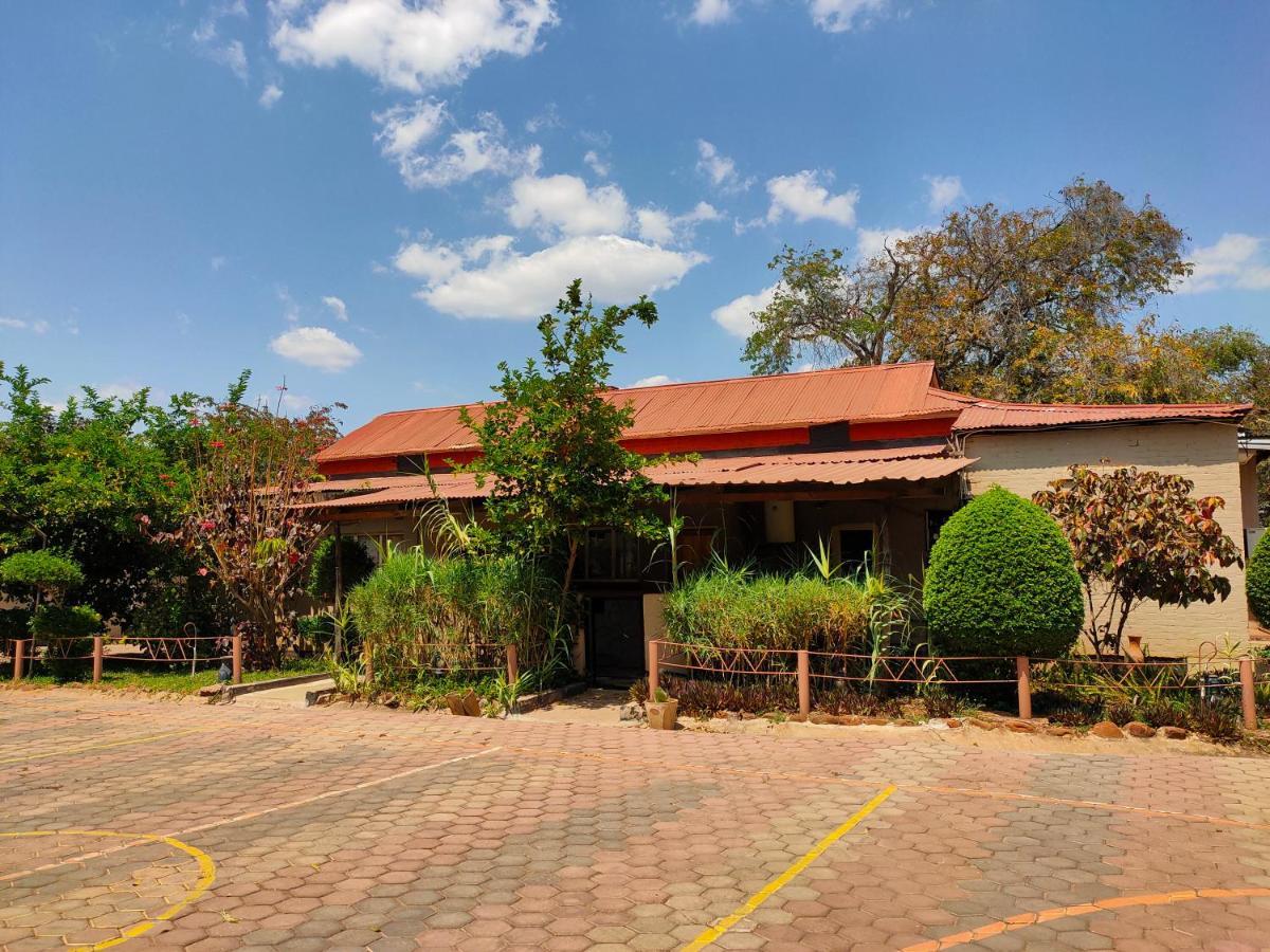 Golden Days Lodge Livingstone Kültér fotó