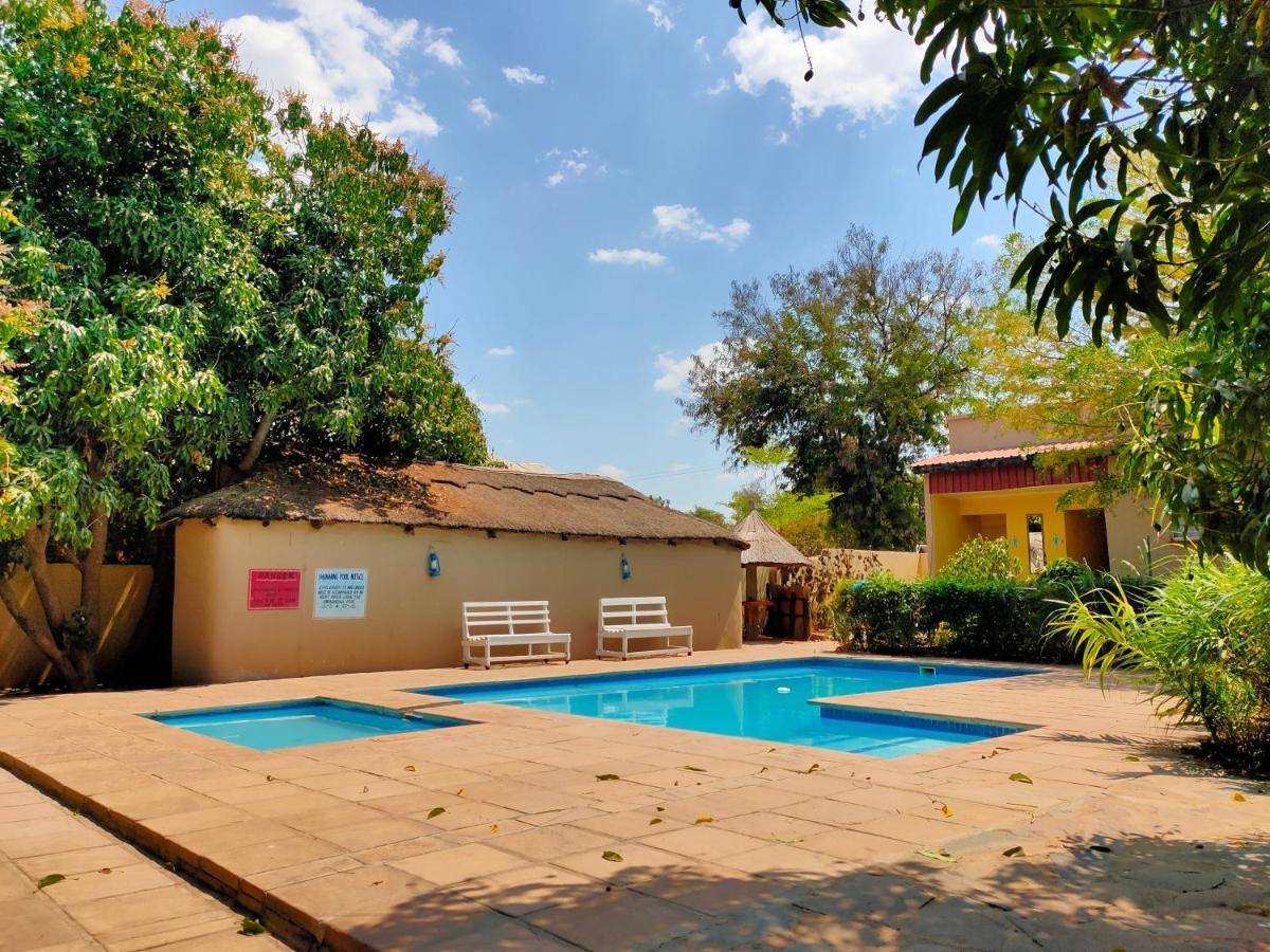 Golden Days Lodge Livingstone Kültér fotó